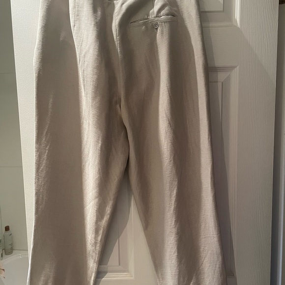 Wilfred linen blend pants. Worn once. Wide leg, ankle length. Great for summer! - Picture 2 of 3